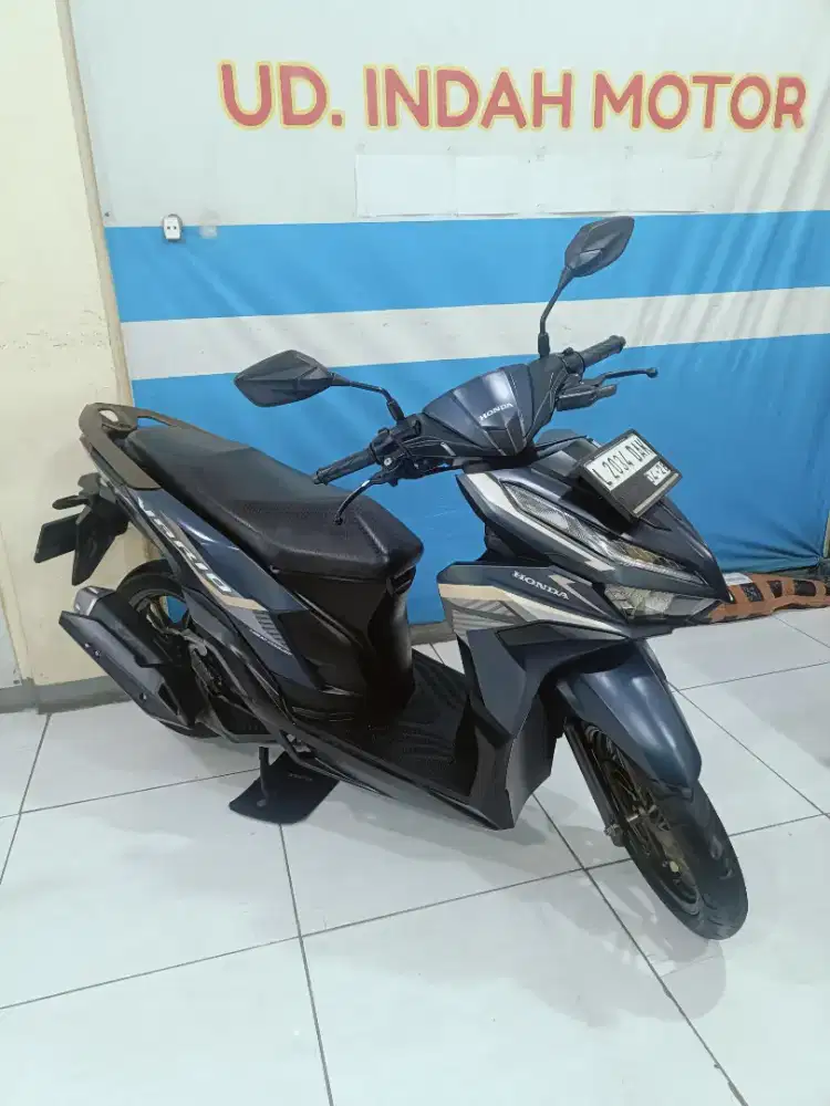 Omoo Honda VARIO ESP CBS ISS EXCLSV FI ECO 125 2023 BISA KREDIT