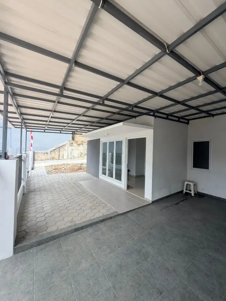 Disewakan Rumah bisa untuk Usaha di Jatiasih Bekasi.