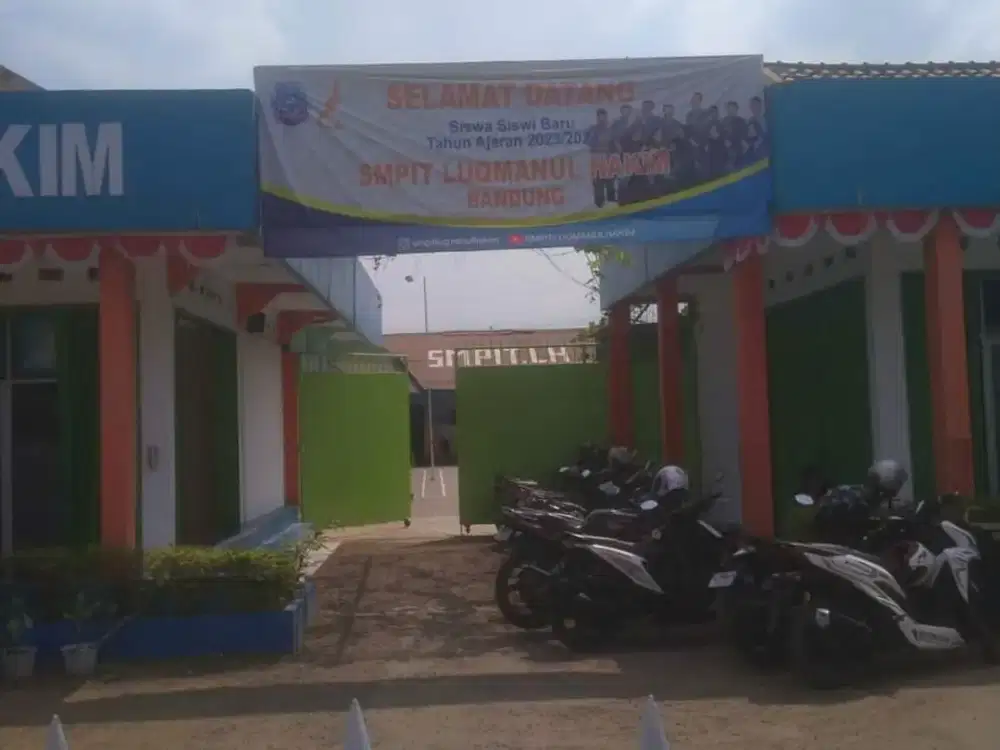 Dijual Murah Bangunan Komersil Area Berkembang Arcamanik Bandung