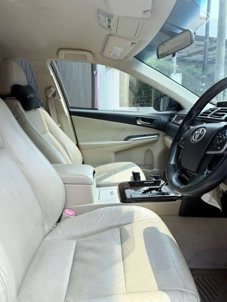 Toyota Camry 2015 Bensin