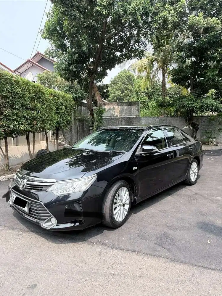 Toyota Camry 2015 Bensin