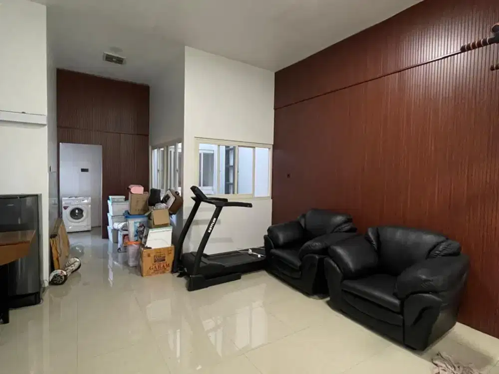 Rumah Dijual Kebonsari Akses Jalan 2 Mobil Simpangan