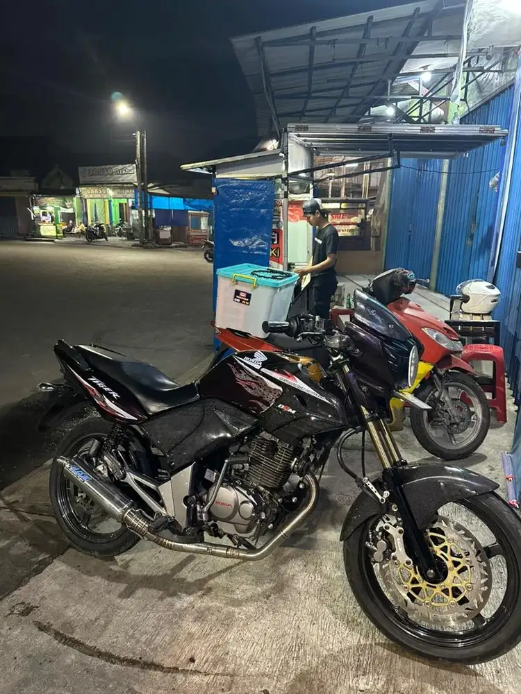 Tiger revo 2010 modif anak muda