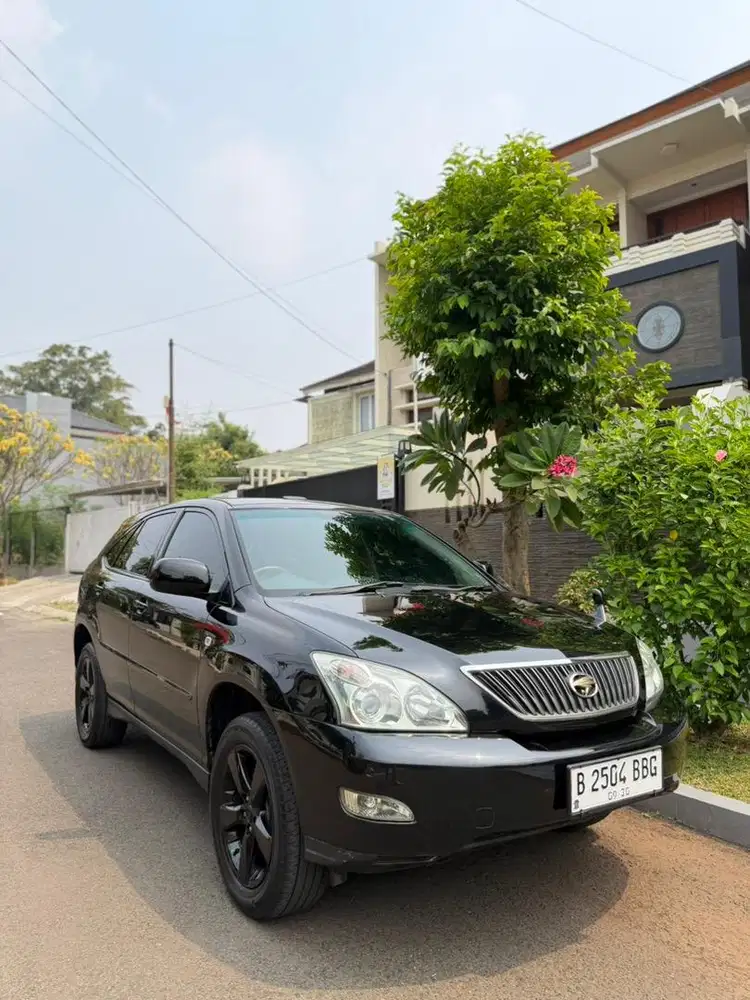 Toyota Harrier L Premium