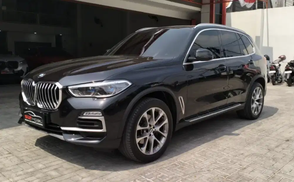 BMW X5 xDrive40i  AT 2020 Hitam