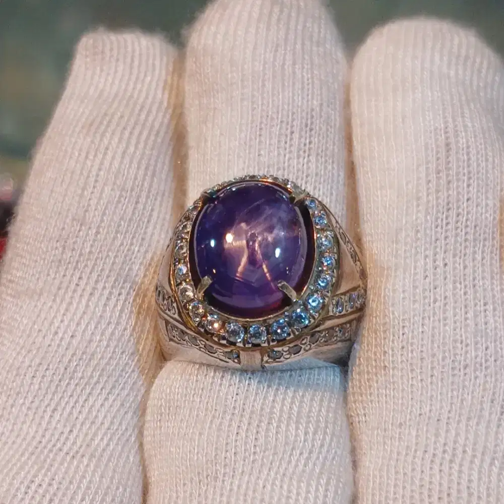 Natural Purple Star Sapphire Srilanka 12crt