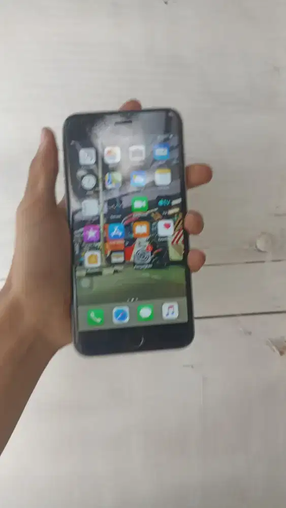 iPhone 6plus 128GB LL/A