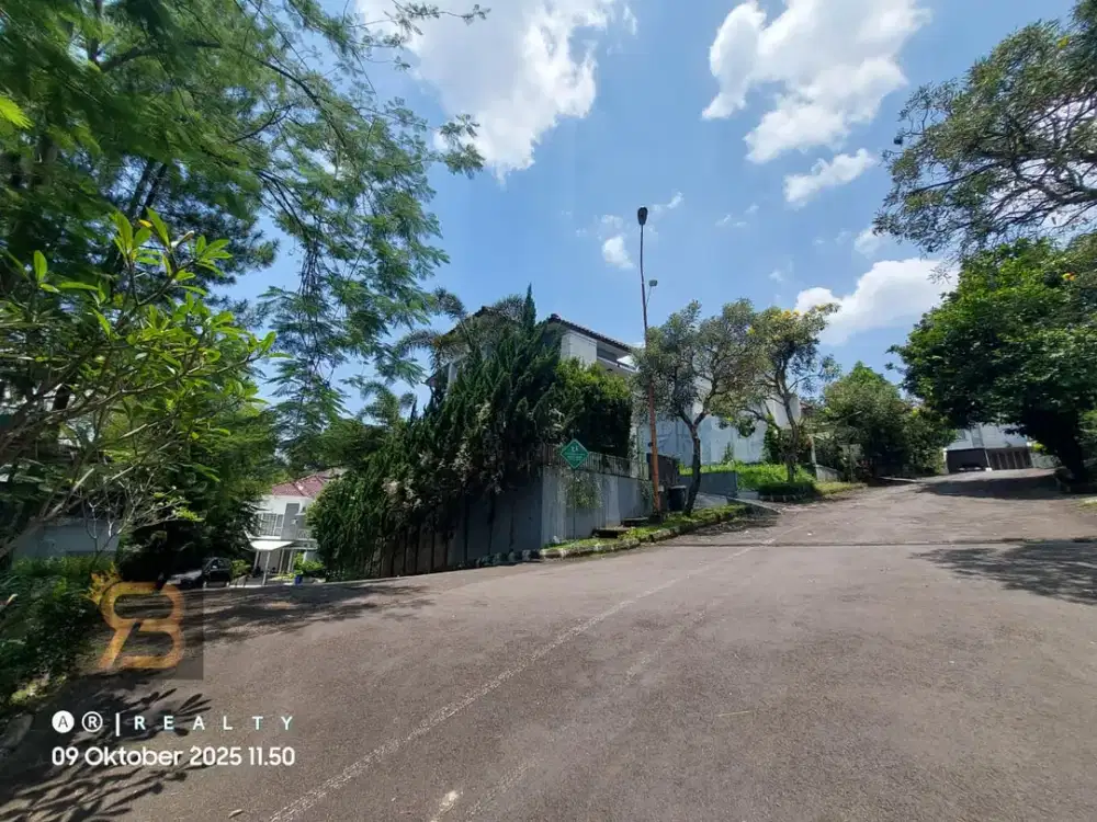 RUMAH BAGUS DI CIGADUNG CIBEUNYING DAGO BANDUNG Lokasi Strategis Akses Mudah