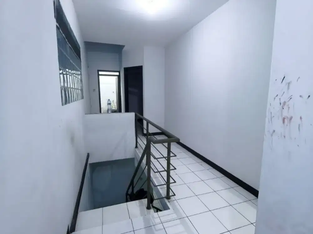 Dijual Rumah Komplek Dian Permai - Sumber Sari
