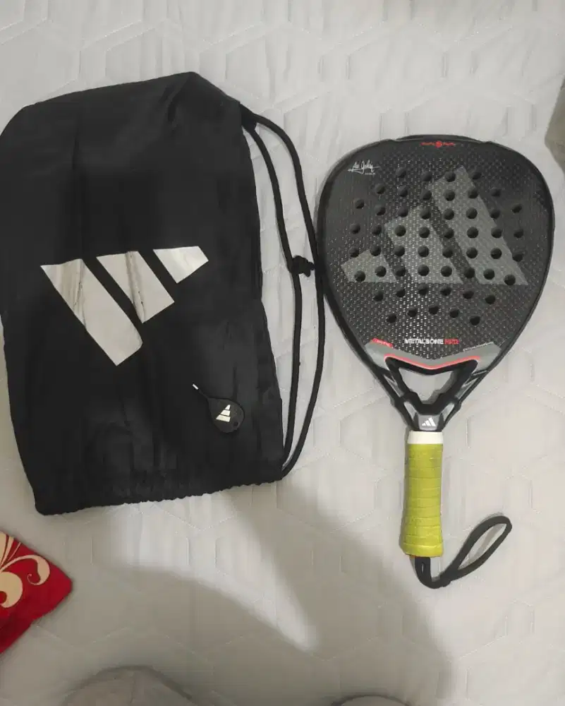 Raket Padel Adidas Metalbone Hrd