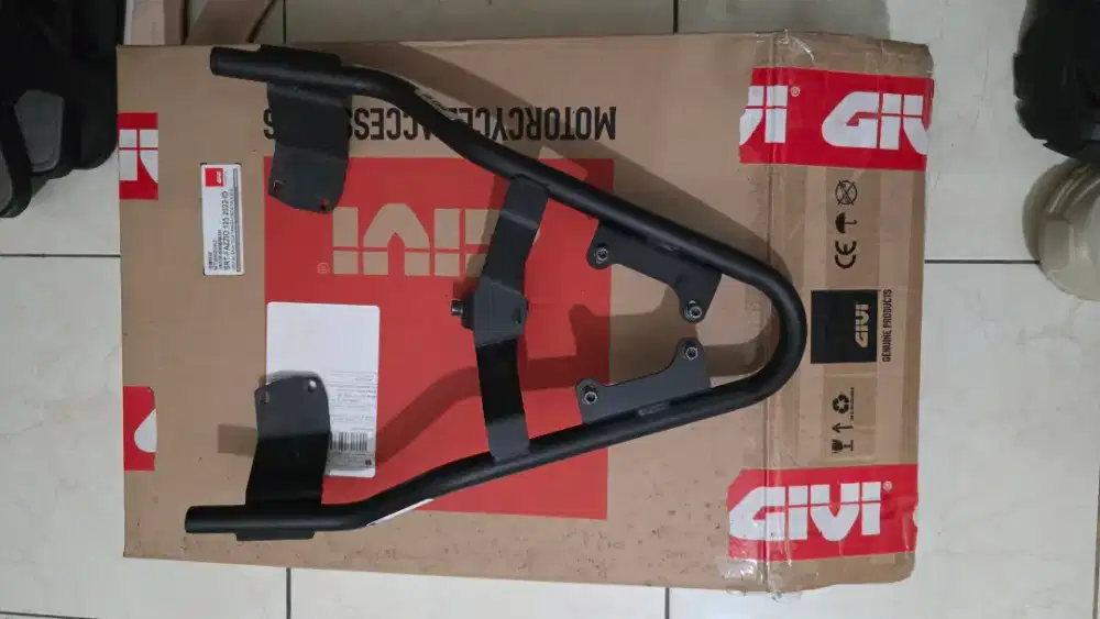 Bracket Breket box GIVI ori