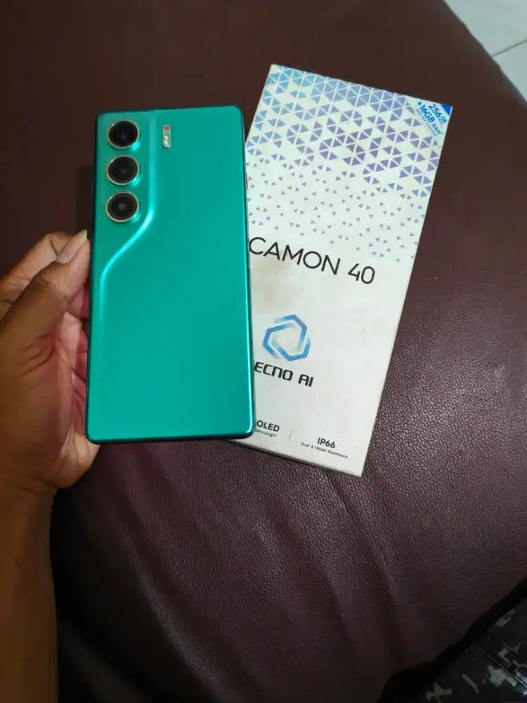 Techno camon 40 256 gb