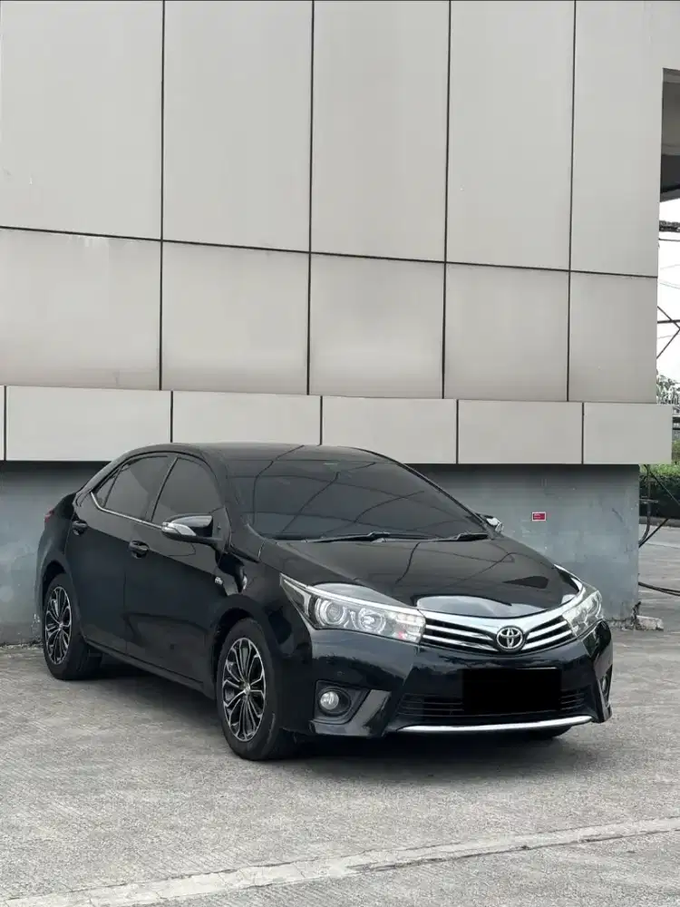 {Cash} Toyota Corolla Altis V Matic 2014