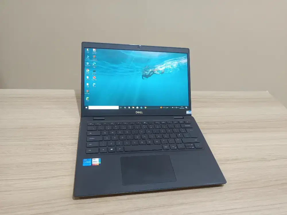 Dell core i5-1135G7 ram 8gb,ssd 256gb,FHD,keyboard nyala