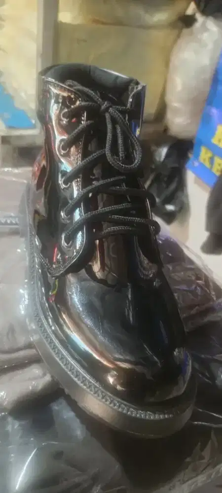 Sepatu PDH security