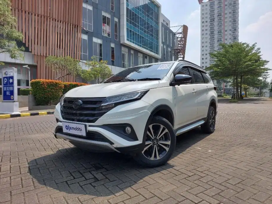 LOW DP Daihatsu Terios 1.5 R Deluxe Bensin-AT 2018 SZT