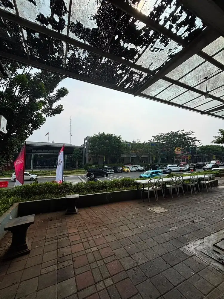 Di jual atau di sewakan ruko 2 lantai di citra gran cibubur