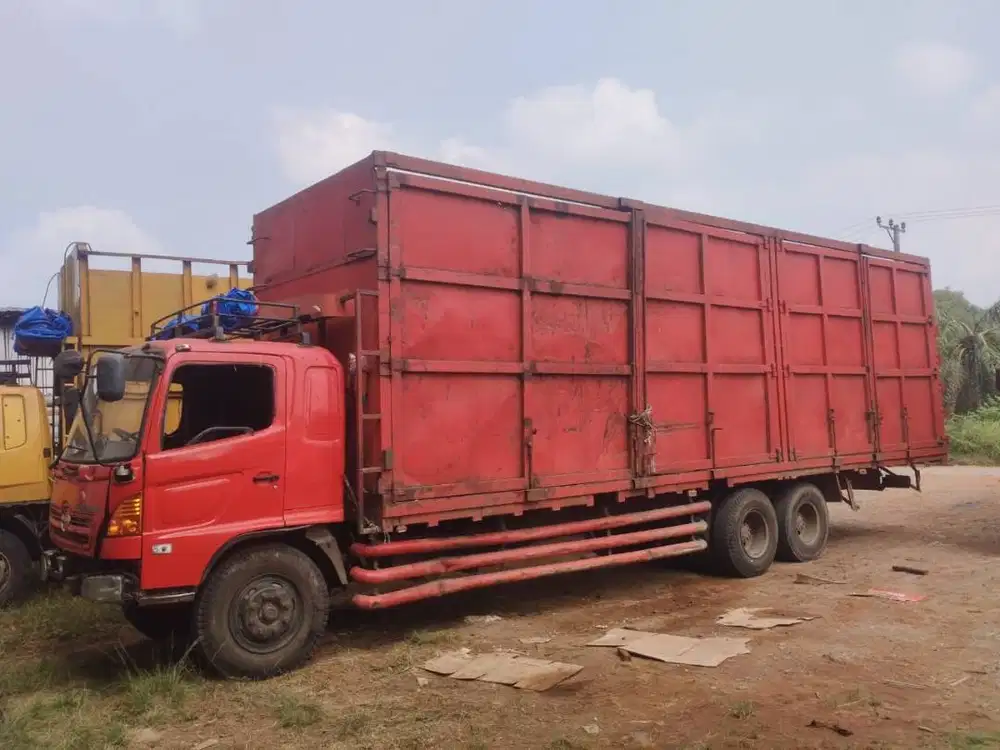Dijual Cepat Hino FM 260 TI 4x6