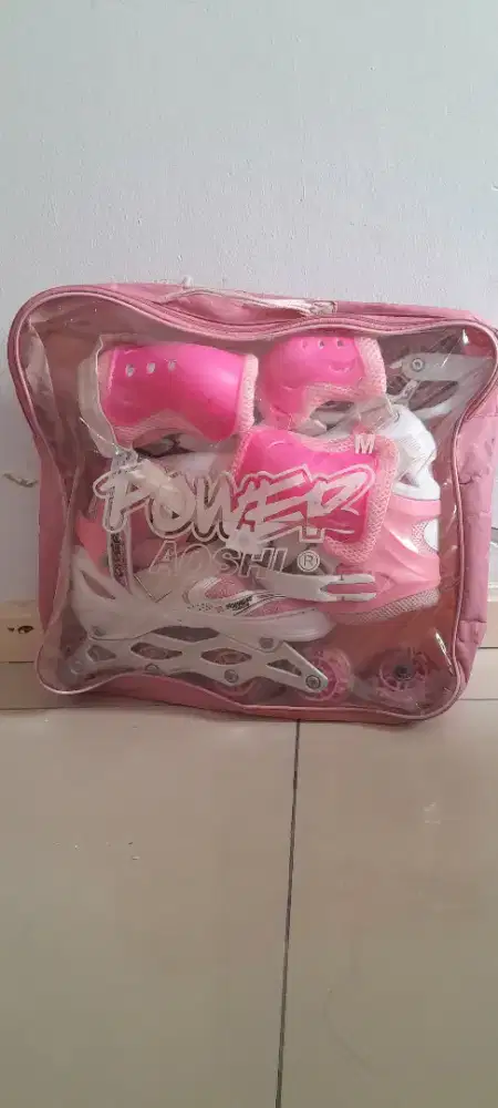 Sepatu Roda Aoshi