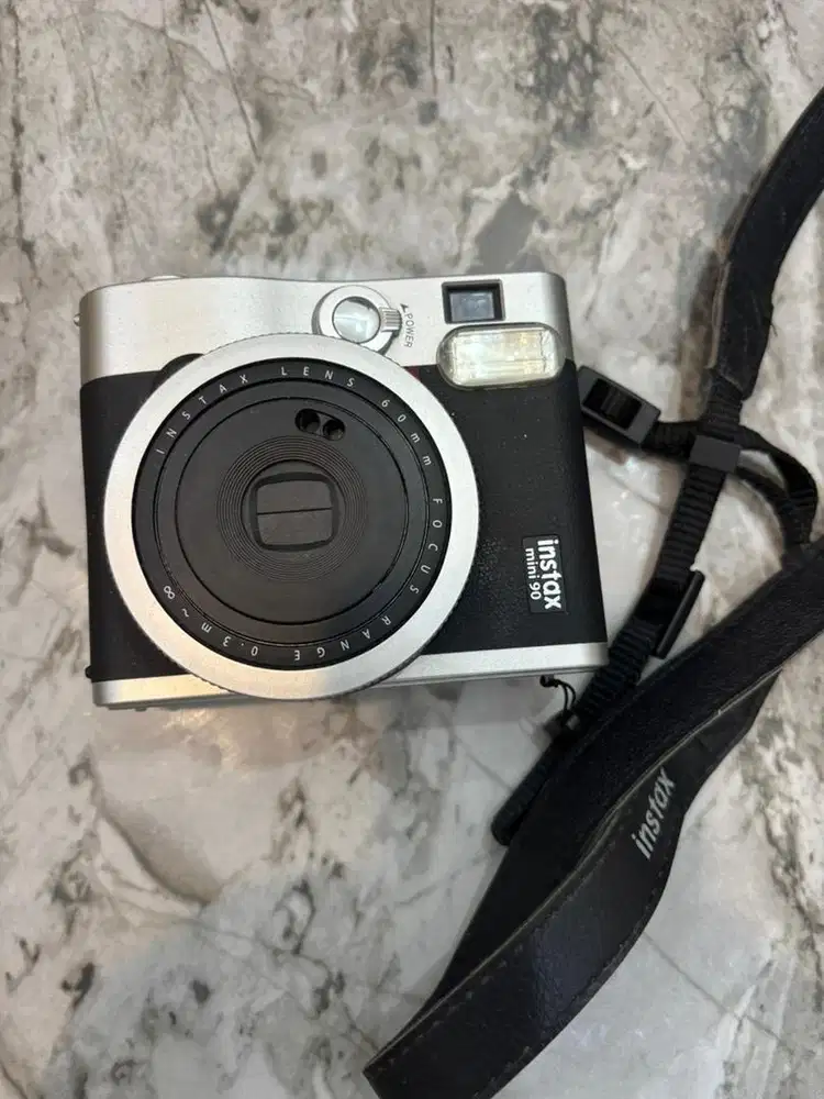 DIJUAL KAMERA INSTAX MINI 90 NEO CLASSIC