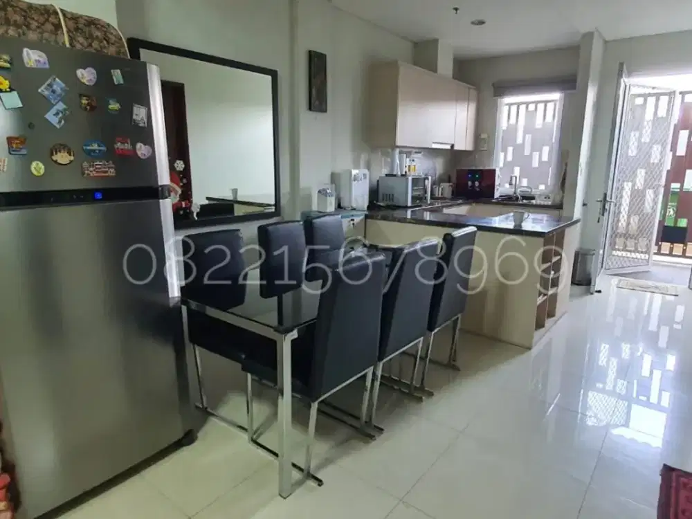 Jual Cepat Town House Apartemen Puri Mansion Jakarta Barat - Furnished 4BR+1