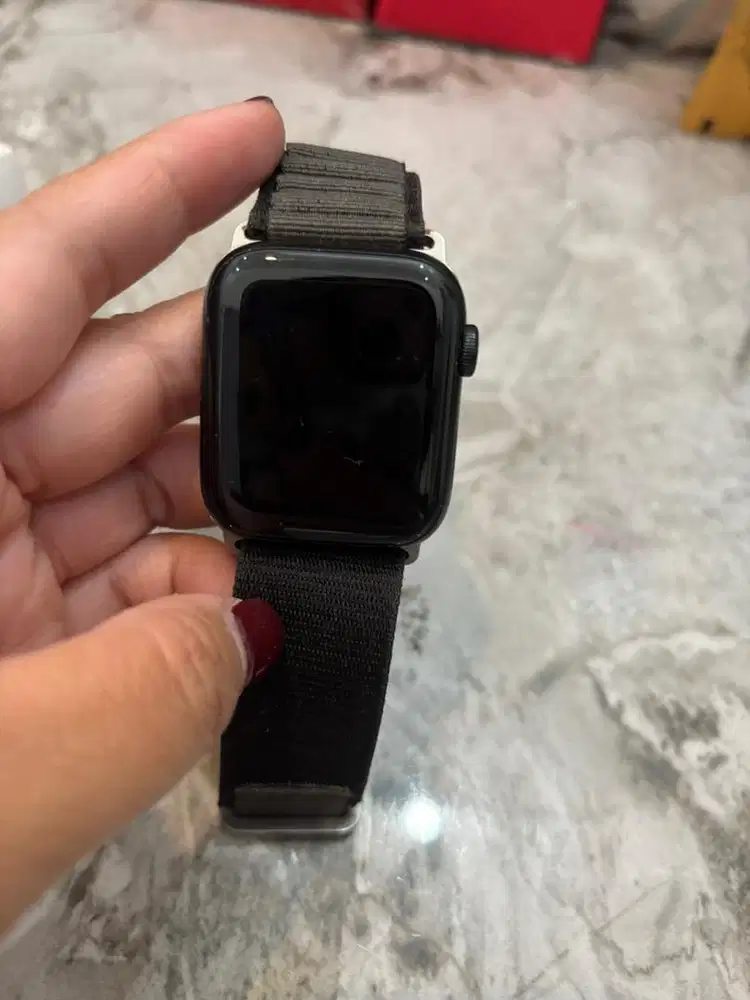 DIJUAL APPLE WATCH SERIES 8