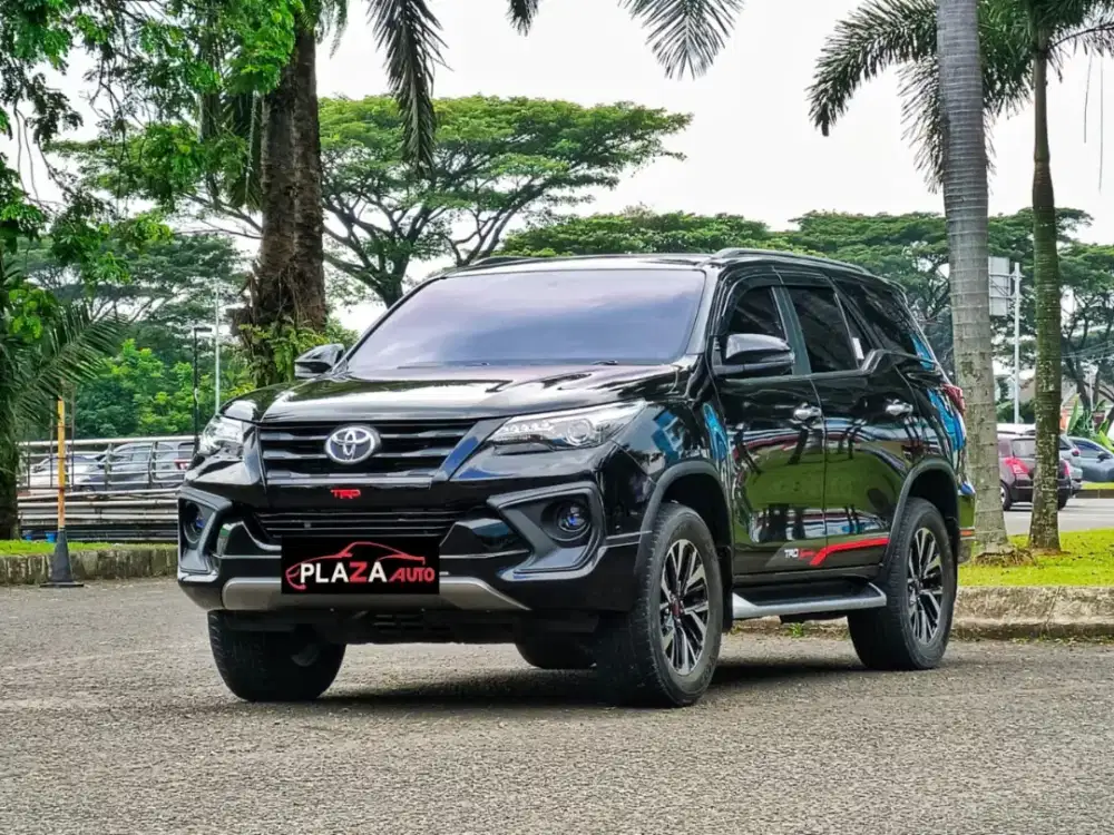 Toyota Fortuner 2019
VRZ TRD 2.4 Diesel Automatic HARGA TERMURAH
