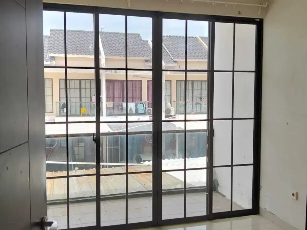 Disewakan Rumah Green Lake City EAST ASIA 4x12m, Siap Huni