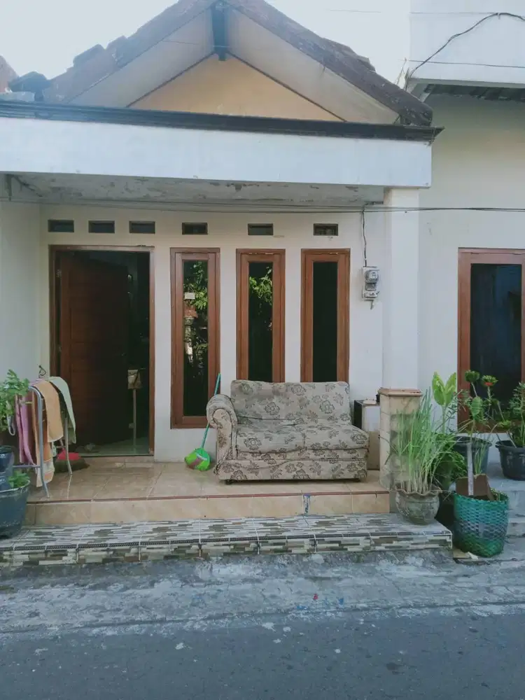 Jual cepat rumah tinggal di Sumber, Solo