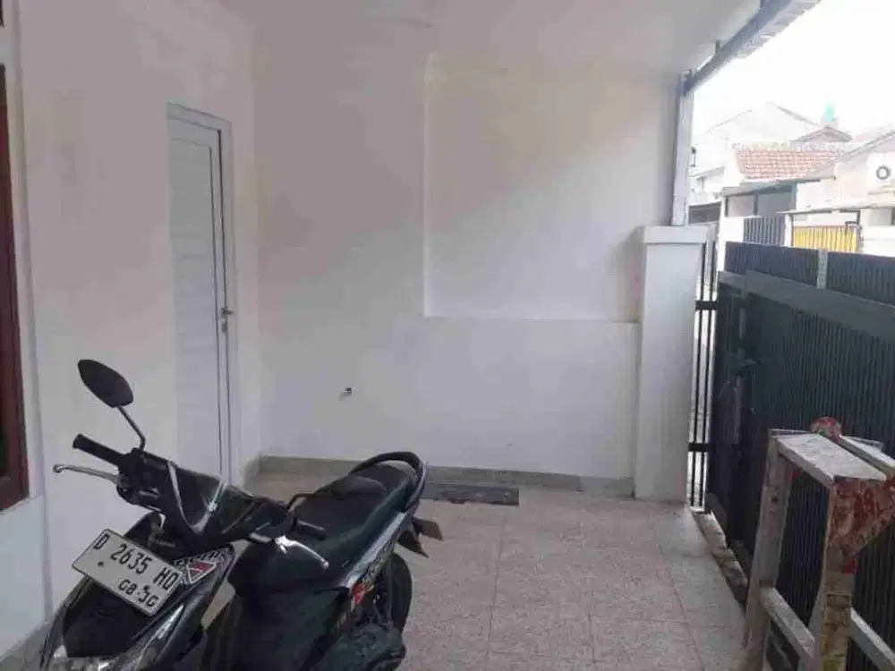 disewakan Rumah margahayu Raya soekarno hatta