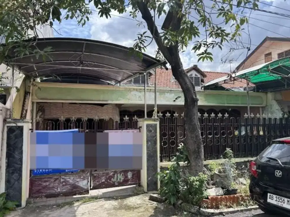 Dijual rumah lama Jemursari Timur, lokasi strategis, Surabaya Selatan