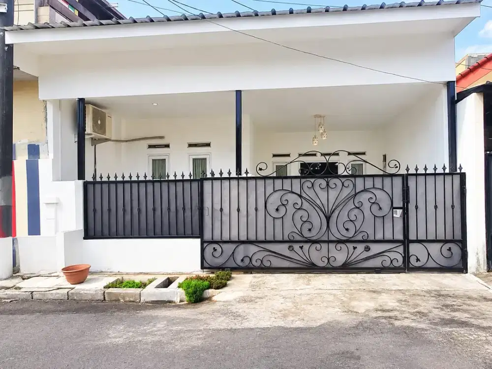 Dijual rumah rapi siap huni di Duta Harapan, Bekasi Utara