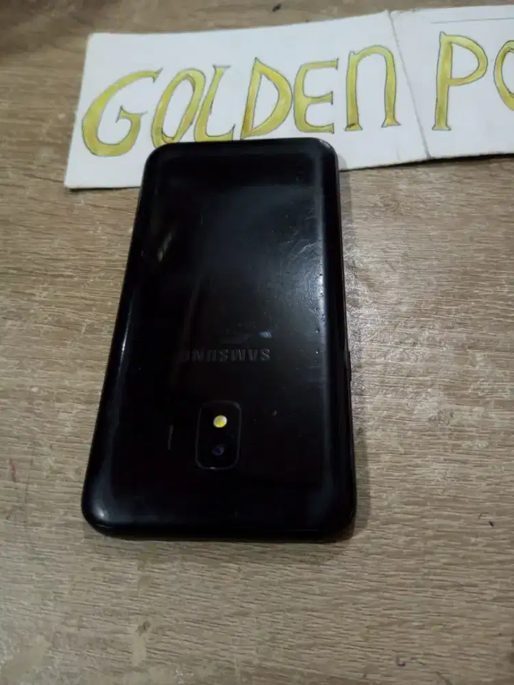 Galaxy J2 Core-4G Lte.Ram 1/8GB.ORI.GOLDEN PONSEL