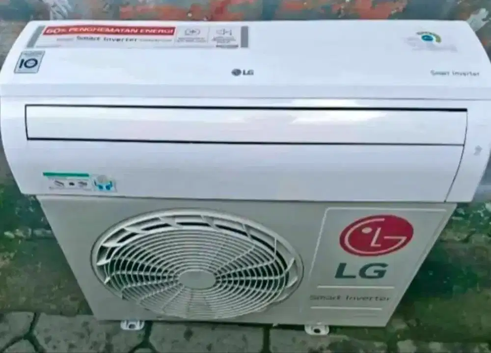 Di jual AC LG inventer 1pk sama pasang pipa 2mtr kabel 2mtr