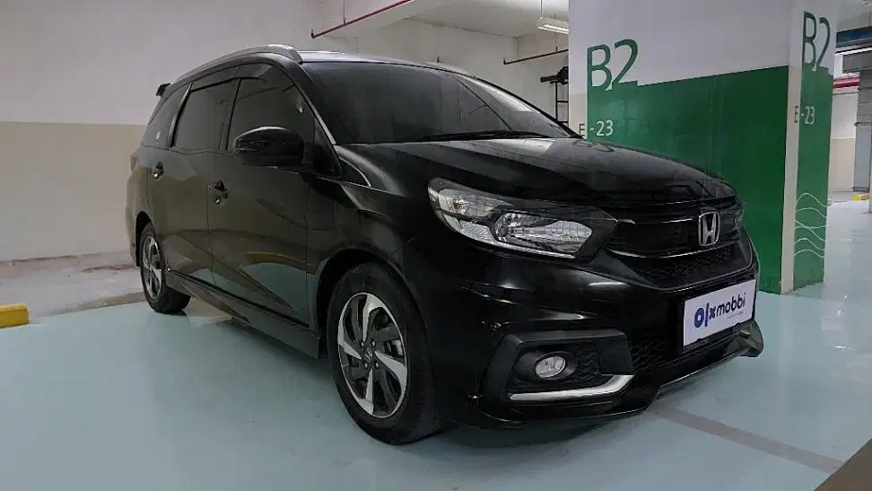 DP MURAH Honda Mobilio 1.5 RS Bensin-AT 2018  CBMSB