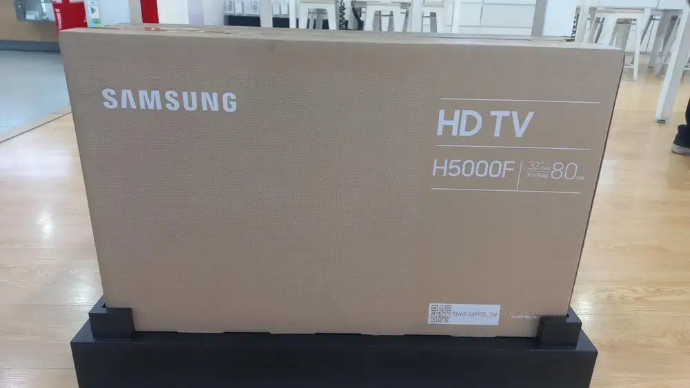 SAMSUNG SMART TV 32in