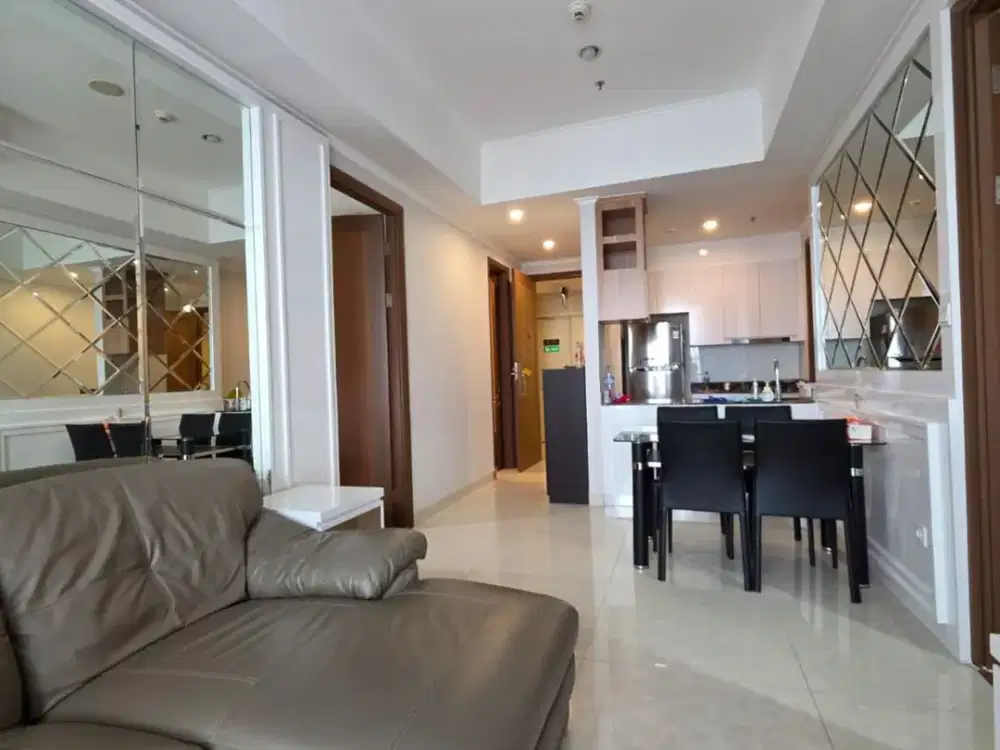 Disewakan Apartemen Taman Anggrek Residence Condo 2+1 Bedrooms 99 sqm Full Furnished di Tanjung Duren Jakarta Barat