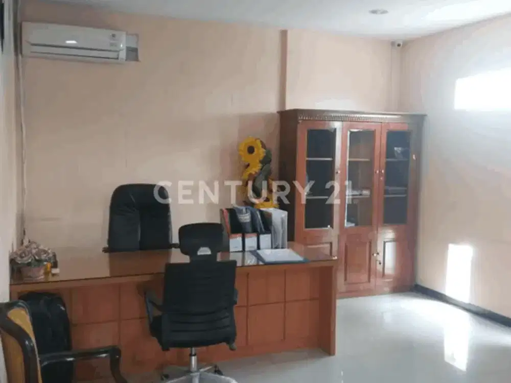 Ruko Hook Lokasi Strategis Di Kayu Putih S7289