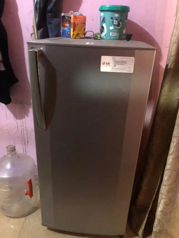 kulkas 1pintu merek LG