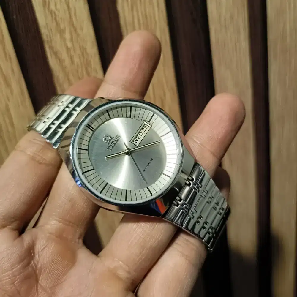 Jam pria titus matic original