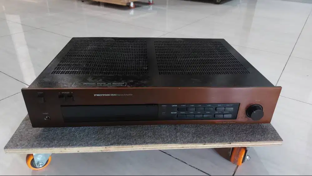 Dijual PROTON D540 Stereo Amplifier