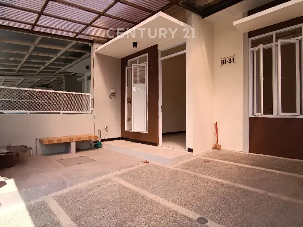Rumah Baru Cluster Greenville Taman Kopo Indah Bandung