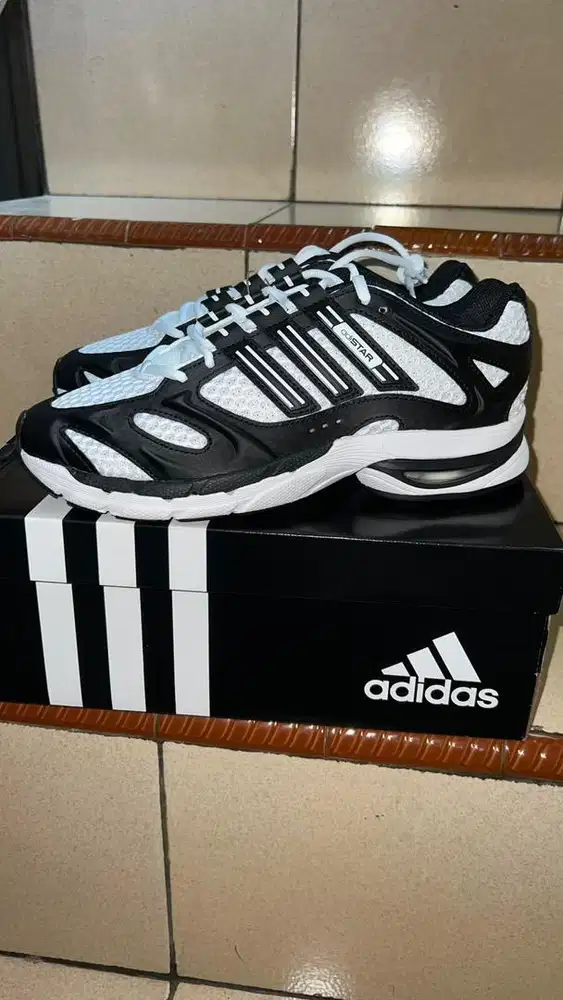 Sepatu Adidas Adistar MLD ukuran 42