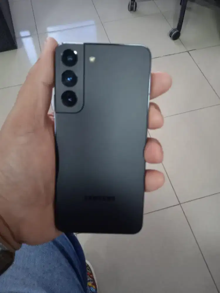 Samsung S22 basic 8/256 black