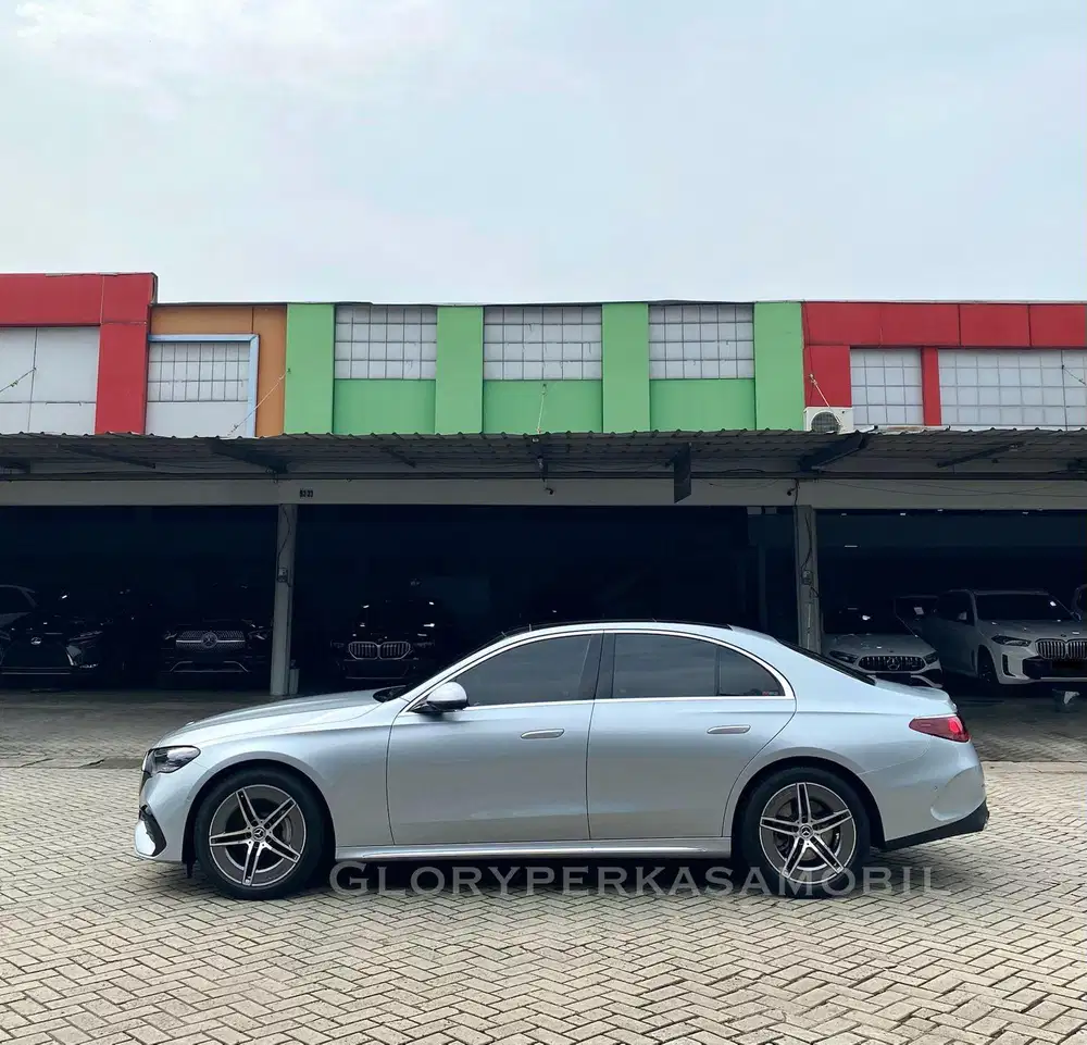 Mercedes Benz E300 AMG 2024/ 2025 KM 700 ANTIK Mercy E300 E 300