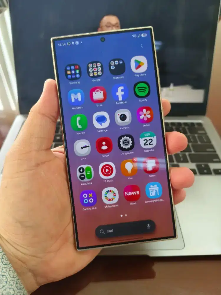 Samsung S24 Ultra 12/256 ex SEIN