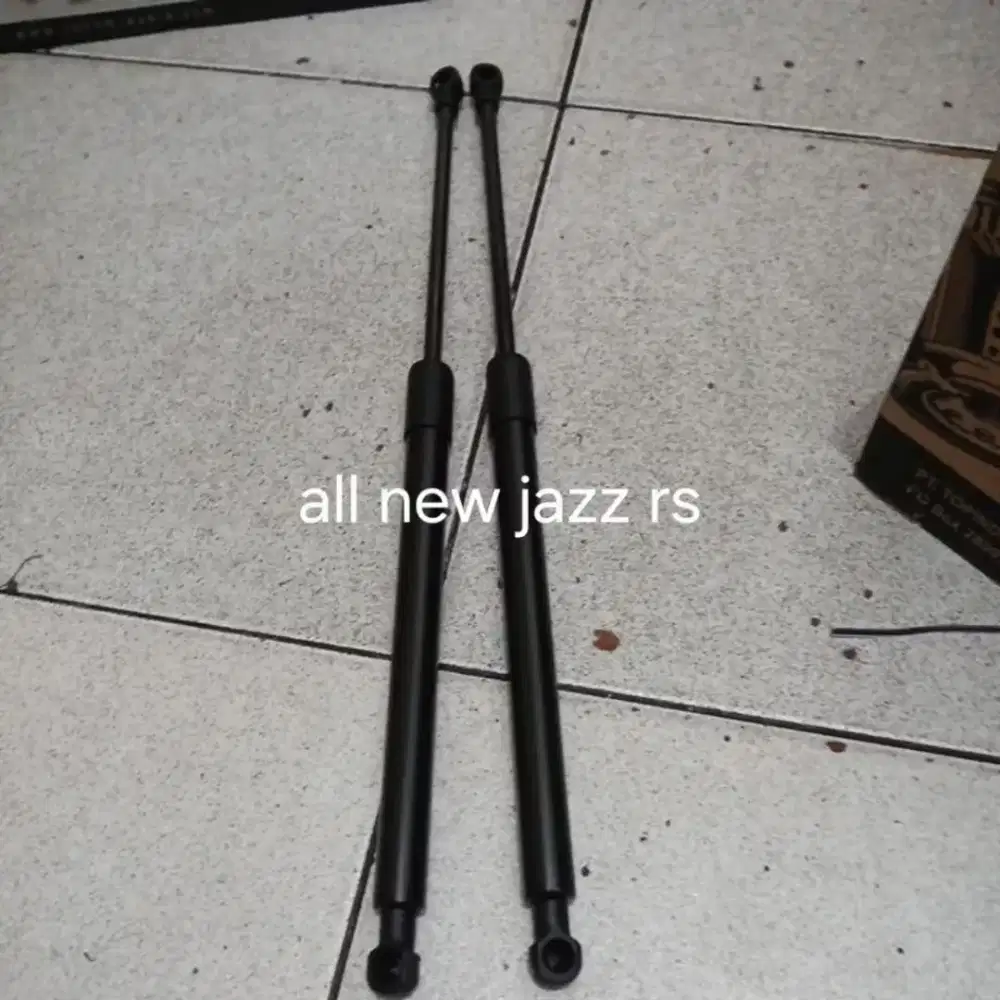 Shock bagasi honda jazz rs