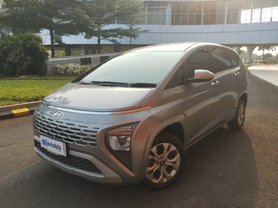 LOW DP Hyundai Stargazer 1.5 Trend Bensin-MT 2023 DKS