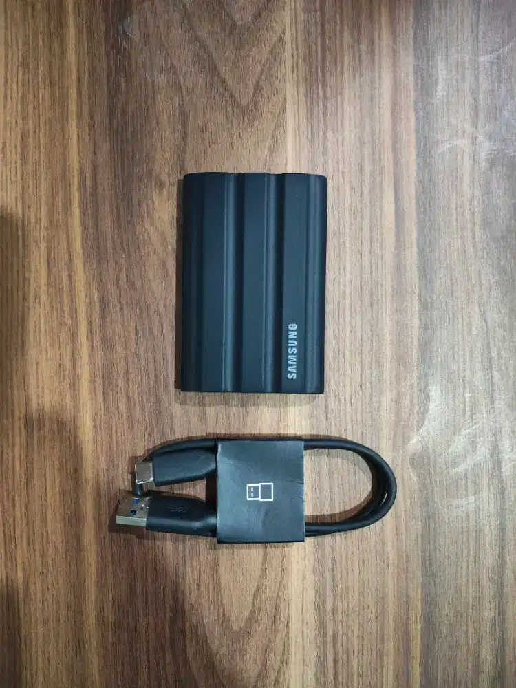 Samsung Protable SSD T7 Shield USB 3.2 Gen 2 - SSD Eksternal - 1TB