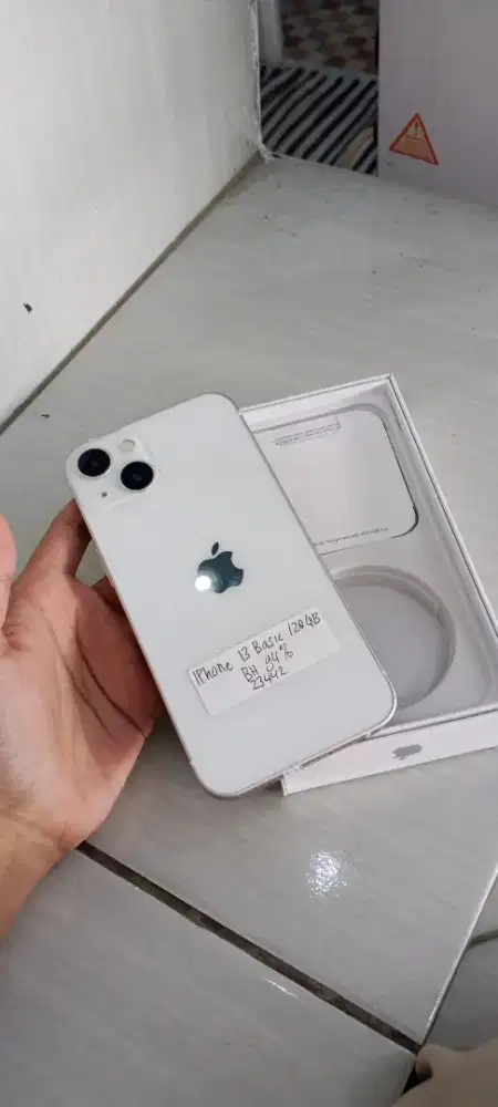 iPhone 13 128 GB all provider jual SATSET